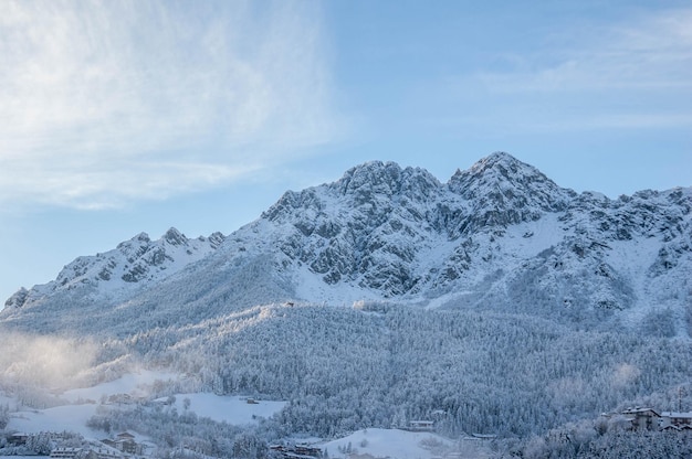 Berge nach Schneefall