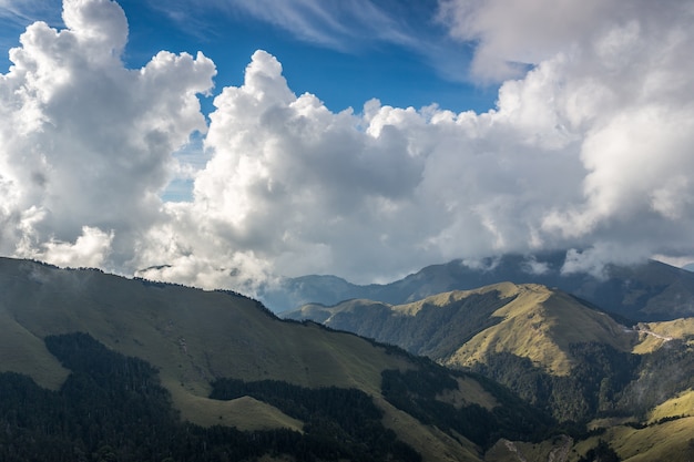 Berge und schöne Natur in Hehuanshan Taiwan