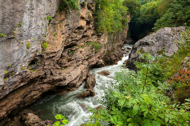 Bergfluss Republik Adygeja