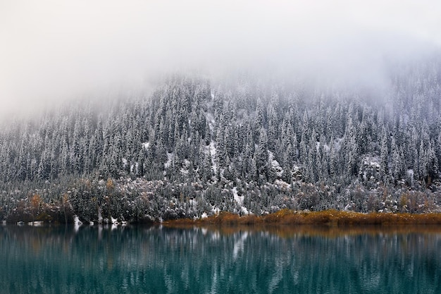 Bergsee in Kasachstan