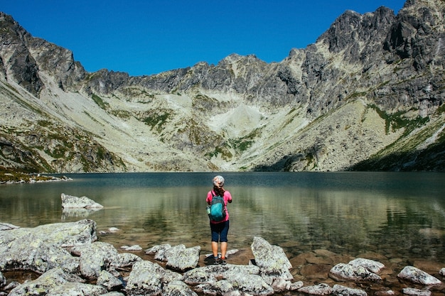 Bergsee malerische Landschaft.