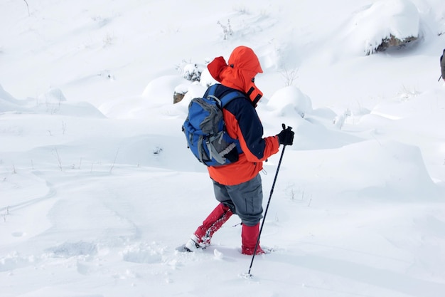 Bergsteigen im Schnee