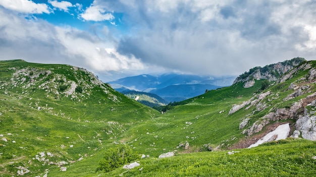 Bergtäler und Almwiesen von Lagonaki, Kaukasus, Russland