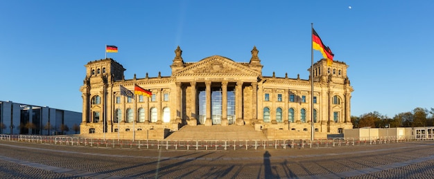 Berlin Reichstag Bundestag Parlament Regierungsgebäude Panoramablick in Deutschland