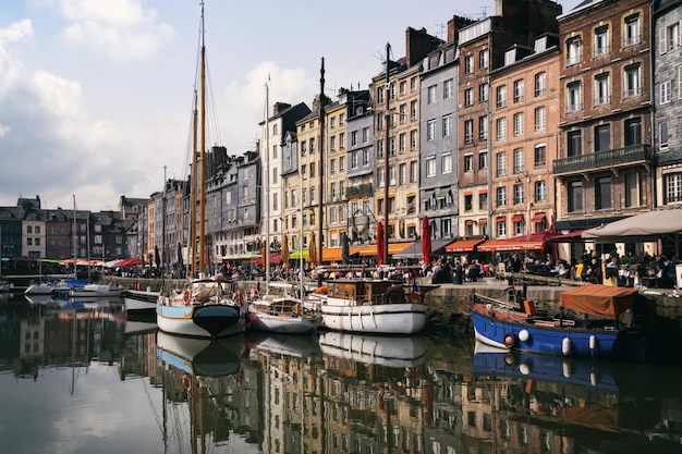 Berühmte französische Stadt Honfleur