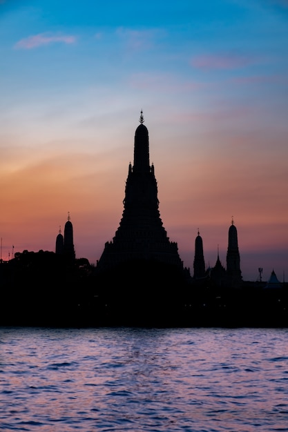 Berühmter Tempel in Thailand (Wat Arun)