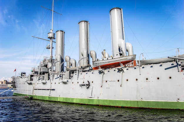 Berühmtes Wahrzeichen PetersburgCruiser Aurora