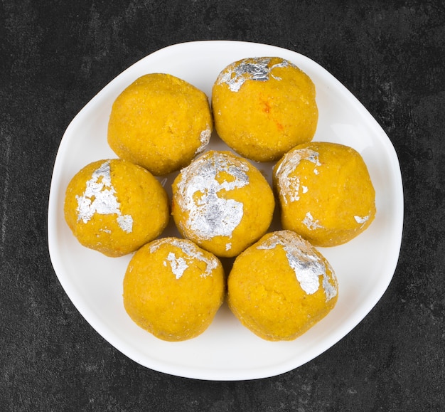 Besan Laddu India Dulce Tradicional