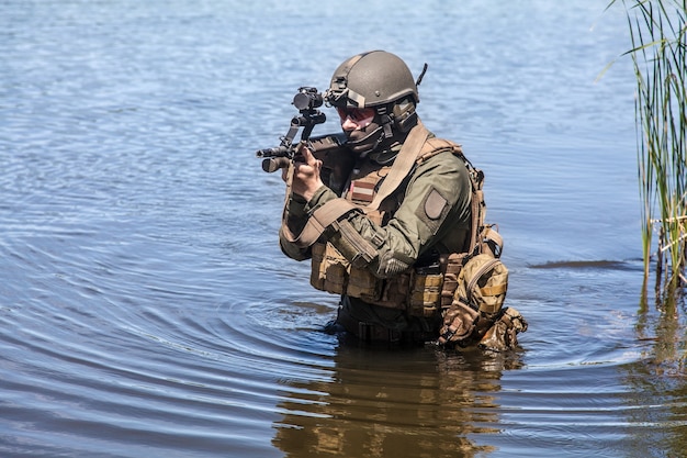 besondere Kräfte im Wasser