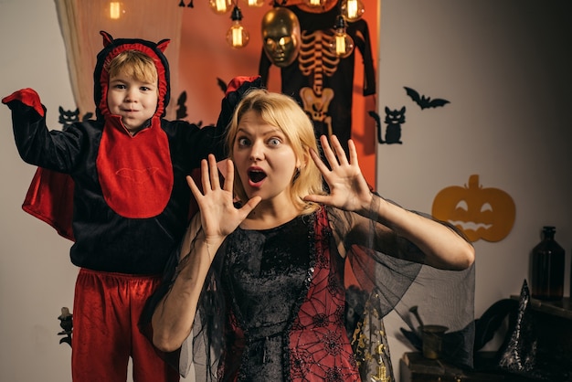 Beste Ideen für glückliche Halloween-Aufkleber schöne Wochenenden für Mutter und Sohn schöne Feiertage auf der Welt ...