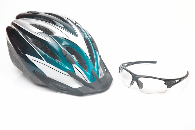 Bicicleta gafas transparentes en el fondo del casco