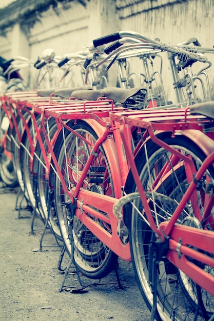 Foto bicicleta retro roja