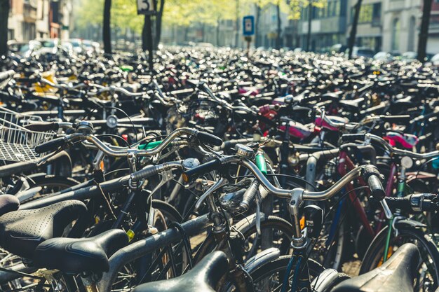 Bicicletas y bicicletas de ciudad en Bruselas