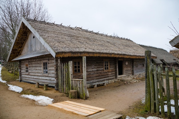 BIELORRÚSSIA MINSK FEVEREIRO 102016 fotógrafo visitou o museu de arquitetura