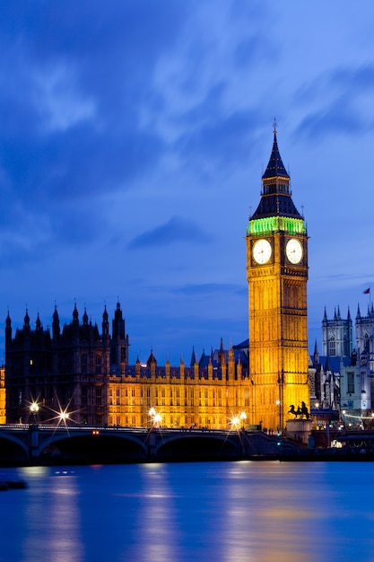 Big Ben die Themse London