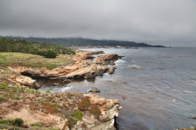 Big Sur ist eine malerische Straße an der Westküste der USA