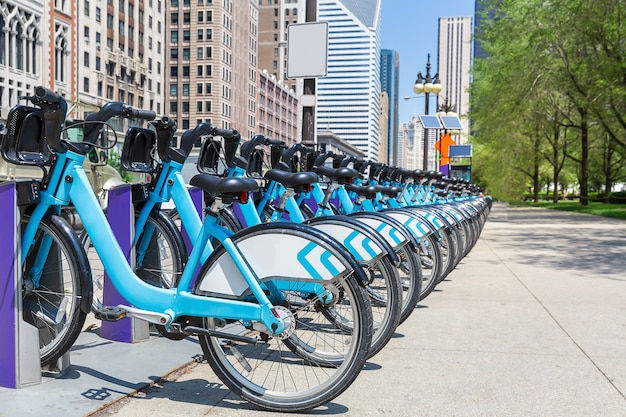 Bikes es el sistema de bicicletas compartidas de la ciudad de Nueva York. Aparcamiento de alquiler de bicicletas en la ciudad de Nueva York