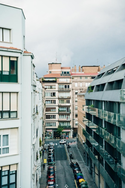 Foto bilbao espanha maio de 2023 rua urbana