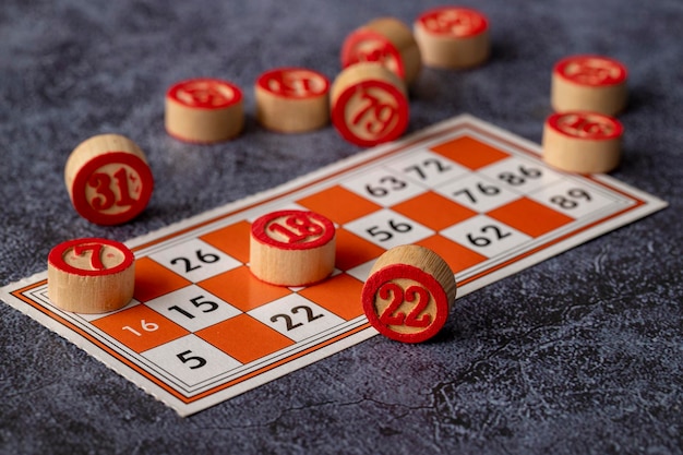 El bingo es un buen juego familiar para las celebraciones de año nuevo.