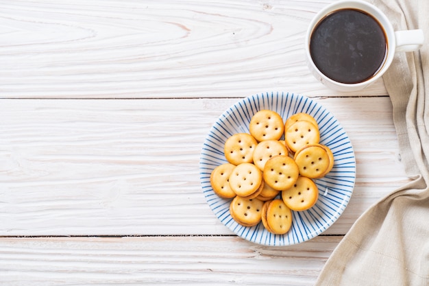 biscoito com geléia de abacaxi