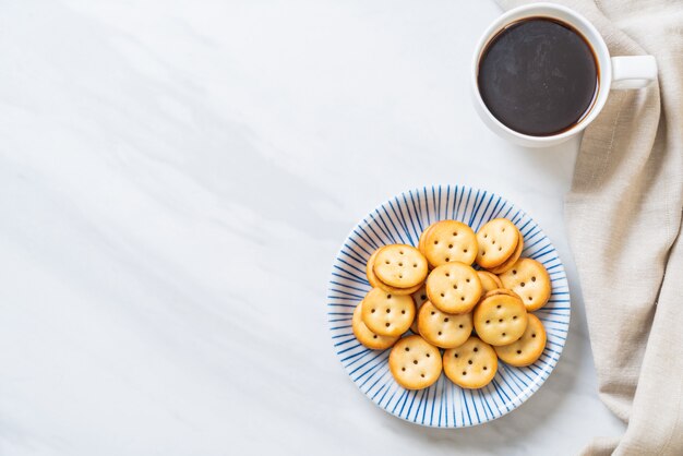 biscoito com geléia de abacaxi