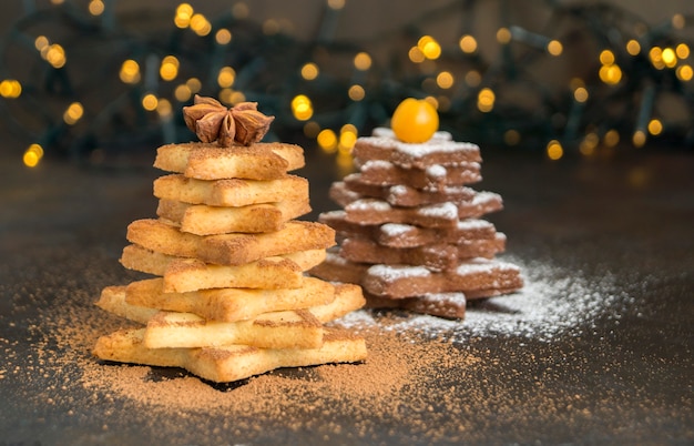 Biscoitos caseiros de natal de vários formatos