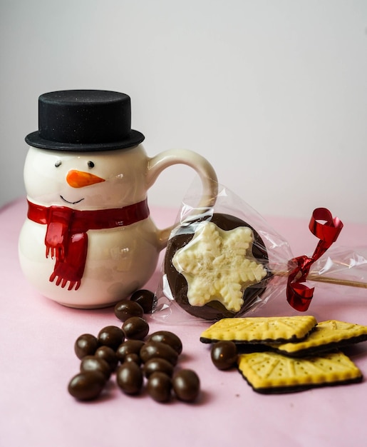 Biscoitos, chocolates e doces para saborear no Natal.