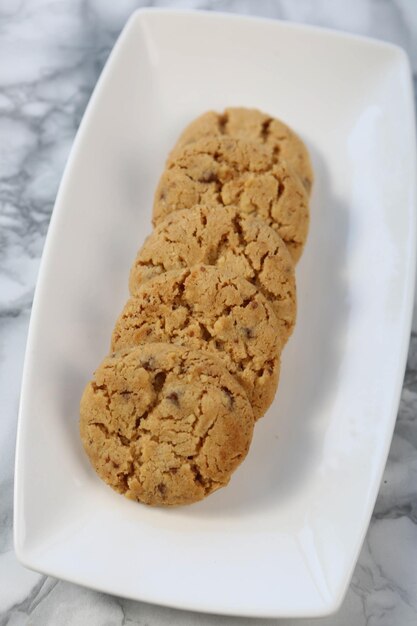 biscoitos com chocolate escuro