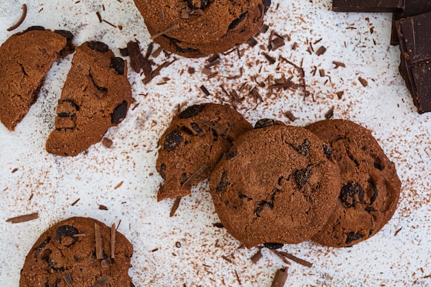 Biscoitos com chocolate