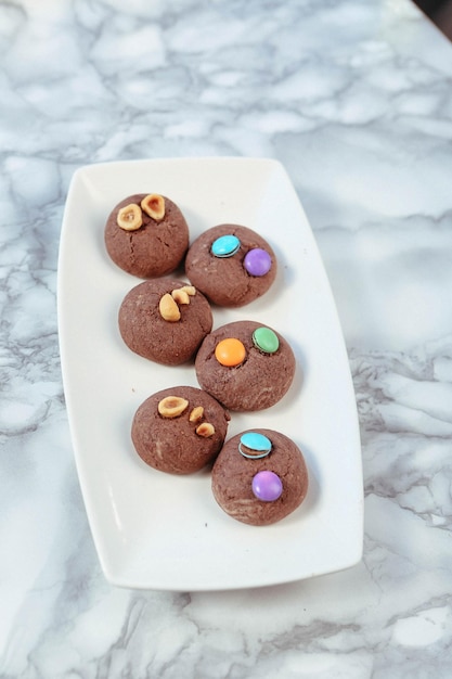 biscoitos com gotas de chocolate amargo