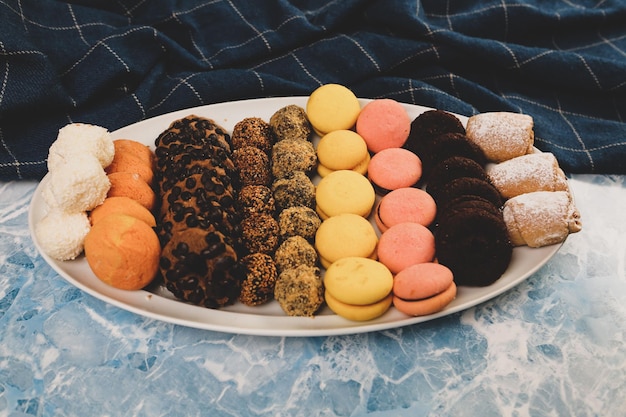 biscoitos com gotas de chocolate amargo