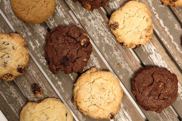 biscoitos com gotas de chocolate amargo