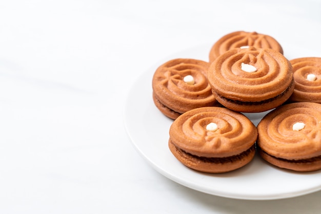 biscoitos de chocolate com creme