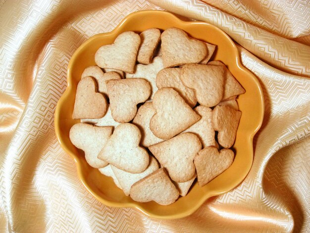 Biscoitos de gengibre em forma de coração