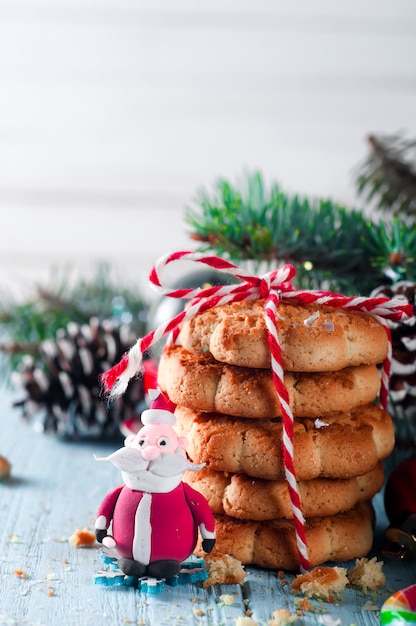 Biscoitos de Natal com decoração festiva