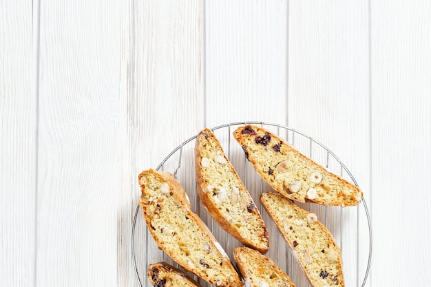 Biscoitos doces de cantuccini. biscoitos caseiros italianos