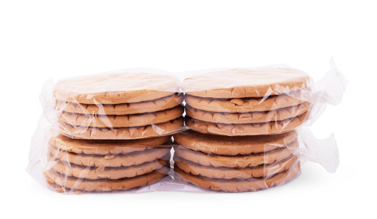 Foto biscoitos isolados em fundo branco