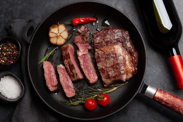 bistec de carne de res a la parrilla