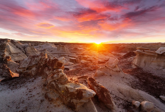 Bisti badlands, área silvestre De-na-zin, Nuevo México, EE.