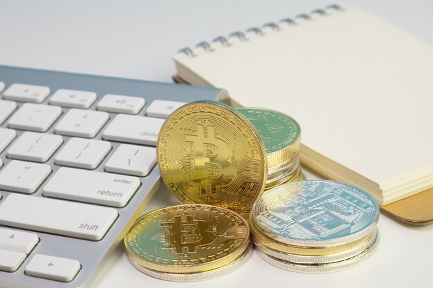 Bitcoin, blockchain moneda digital, dinero virtual