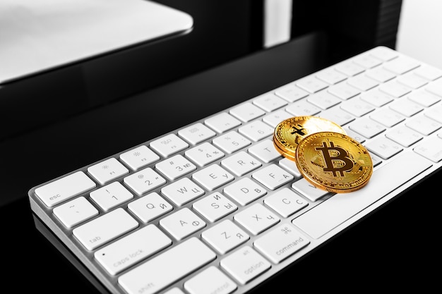 Bitcoin Cryptocurrency coin en teclado