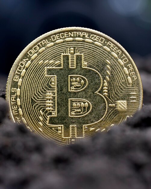 Bitcoin excavado en el suelo