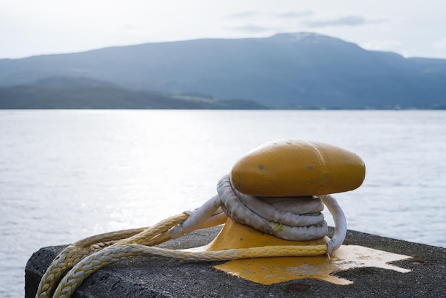 Bitt auf dem Dock in Norwegen