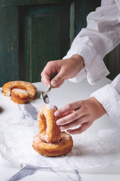 Blätterteig Donuts Cronuts