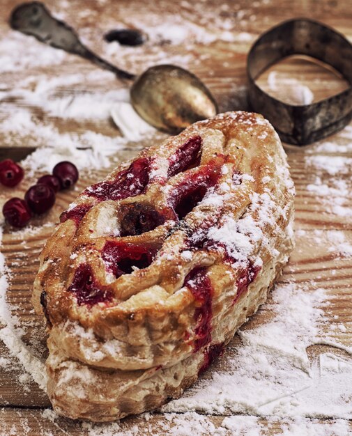 Blätterteig mit Preiselbeermarmelade