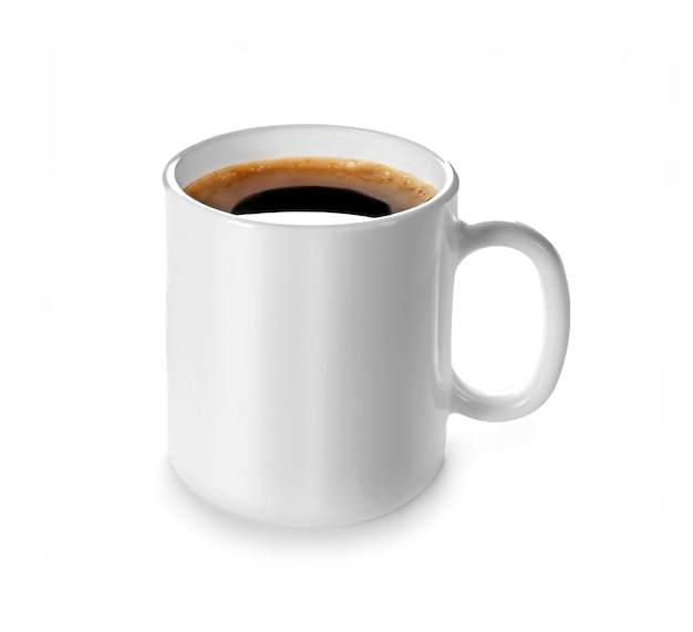 Foto blanco taza de café aislado en blanco