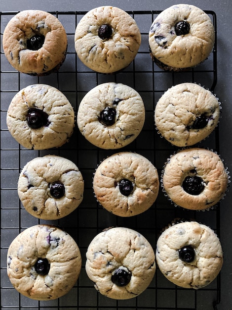 Blaubeermuffins, hausgemachte Kekse, gesundes Essen