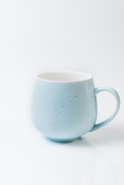 Blaue Tasse isoliert