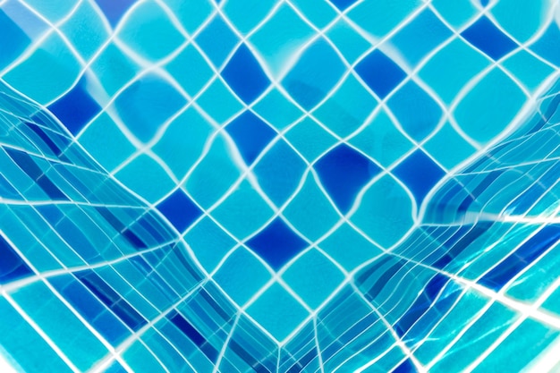 Blauer Gitterhintergrund mit Wasserkräuselungsbeschaffenheit des Swimmingpoolwasserteiches texturiert