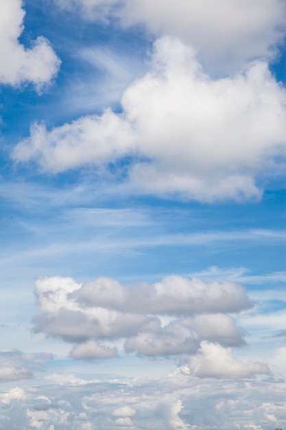 Foto blauer himmel mit wolke